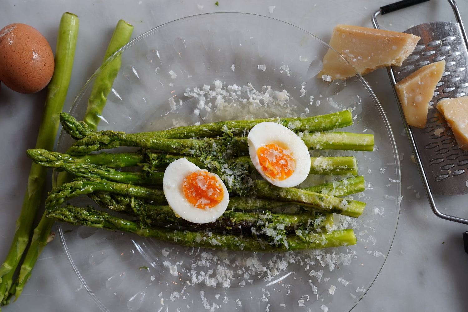 Grüner Spargel
